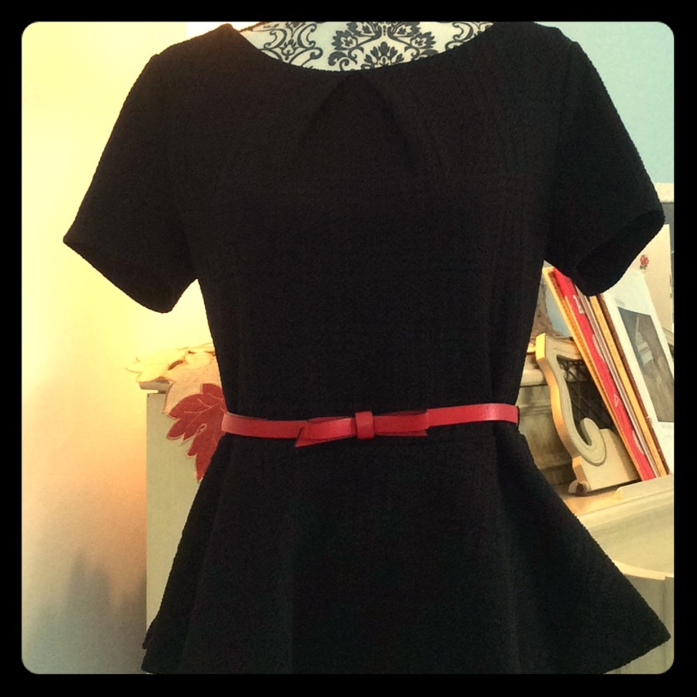 ✨Peplum Belted Blouse✨